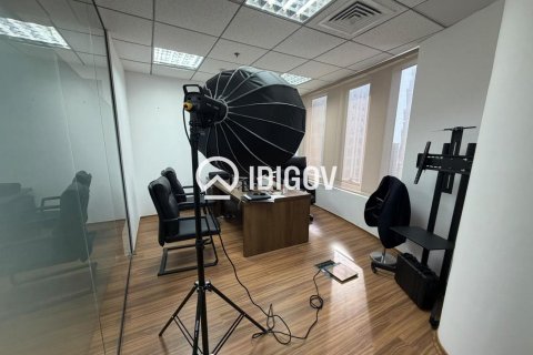 Business Bay, Dubai, UAE의 임대용 사무실 70.42제곱미터 번호 758615 - 사진 8