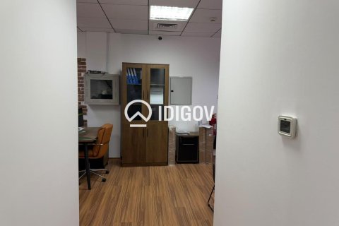 Business Bay, Dubai, UAE의 임대용 사무실 70.42제곱미터 번호 758615 - 사진 10