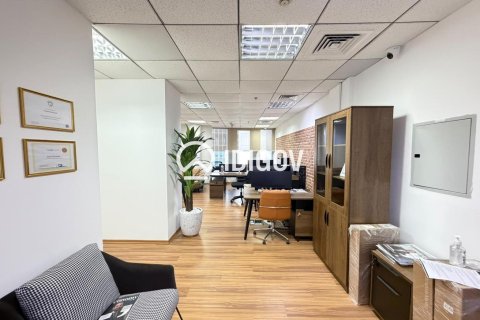 Business Bay, Dubai, UAE의 임대용 사무실 70.42제곱미터 번호 758615 - 사진 11