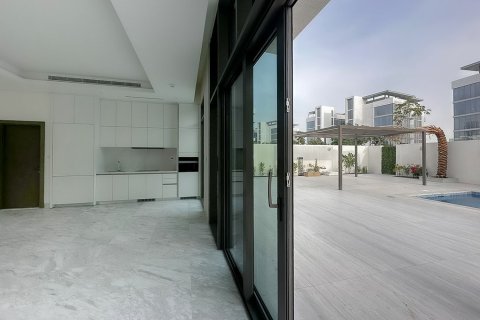 Villa in Mohammed Bin Rashid City, Dubai, UAE 4 bedrooms, 695.03 sq.m. № 750928 - photo 2