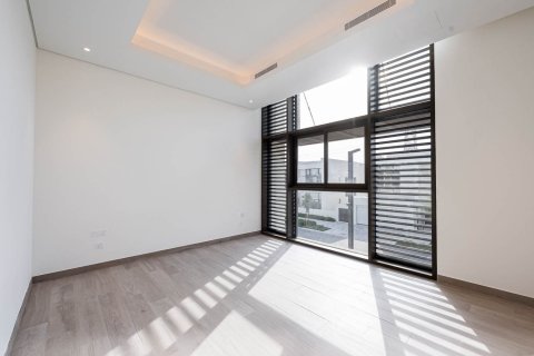 Villa in Mohammed Bin Rashid City, Dubai, UAE 4 bedrooms, 695.03 sq.m. № 750928 - photo 9