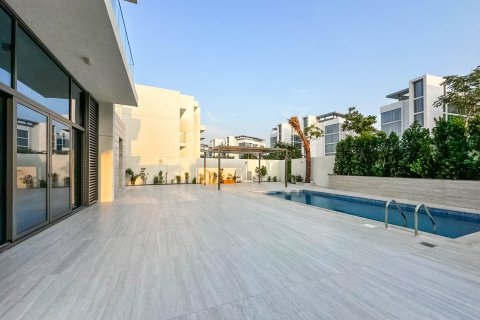 Willa w Mohammed Bin Rashid City, Dubai, ZEA 4 sypialnie, 695.03 mkw. nr 750928