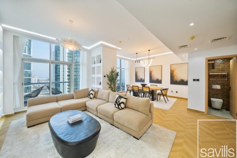 Apartment in Dubai Marina, UAE 3 bedrooms, 195 sq.m. № 647373 - photo 1