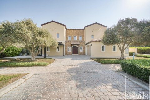 Villa in Jumeirah Golf Estates, Dubai, UAE 4 bedrooms, 1316 sq.m. № 647350 - photo 2