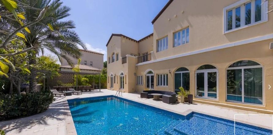 Villa in Jumeirah Golf Estates, Dubai, UAE 4 bedrooms, 1316 sq.m. № 647350