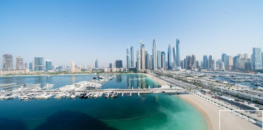 Dubai Harbour、Dubai、UAEにあるマンション 3ベッドルーム、195 m2 No647375
