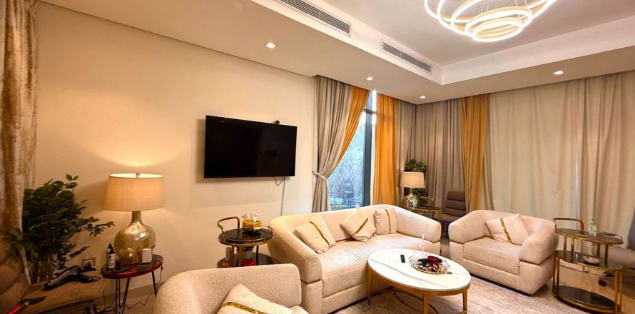 Villa itt: Dubai, EAE, 4 hálószoba, 351.6 m², azonosító: 719406
