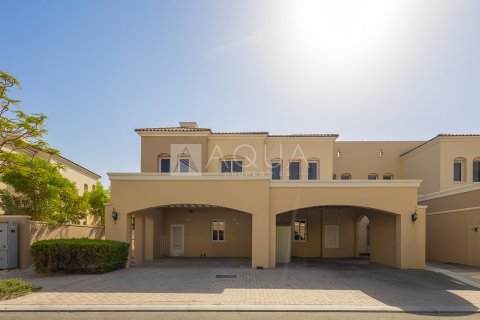 Villa asukohaga Serena, Dubai, AÜE: 3 magamistoaga, 260.1 m² Nr 719355