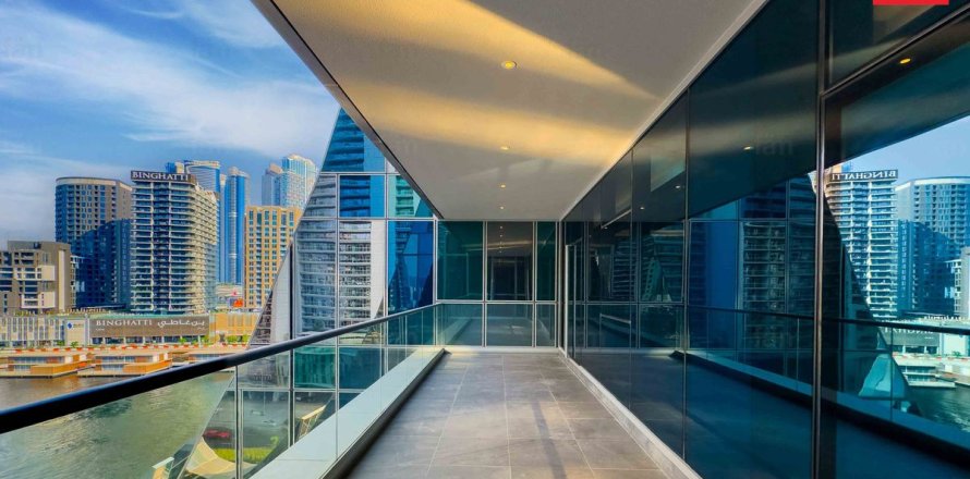 Apartman u gradu Business Bay, Dubai, UAE 4 spavaće sobe, 272.8 m2 Br. 655913