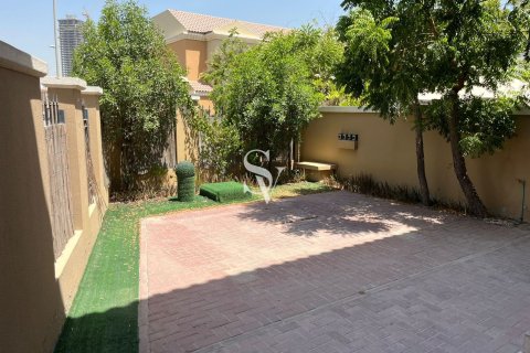 Adosado en alquiler en Jumeirah Village Circle, Dubai, EAU 3 dormitorios, 317 m2 № 723021 - foto 7