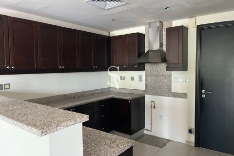 Adosado en alquiler en Jumeirah Village Circle, Dubai, EAU 3 dormitorios, 317 m2 № 723021 - foto 4