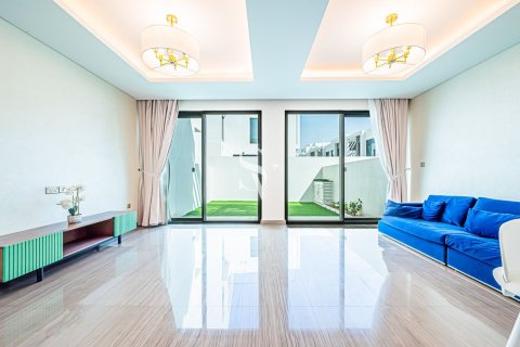 Townhouse in DAMAC Hills (Akoya by DAMAC), Dubai, UAE 3 bedrooms, 138 sq.m. № 723025 - photo 17