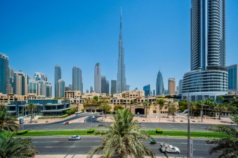 Apartment in Old Town, Dubai, UAE 2 bedrooms, 141 sq.m. № 613981 - photo 1