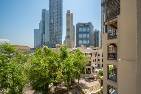 Apartment in Old Town, Dubai, UAE 2 bedrooms, 141 sq.m. № 613981 - photo 26
