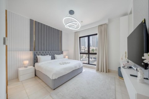 Apartment in Old Town, Dubai, UAE 2 bedrooms, 141 sq.m. № 613981 - photo 11