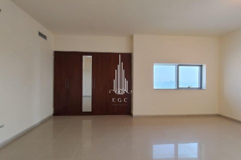 Al Mina, Abu Dhabi, संयुक्त अरब अमीरात में अपार्टमेंट, 3 बेडरूम, 213.7 वर्ग मीटर, संख्या 572849 - फ़ोटो 10