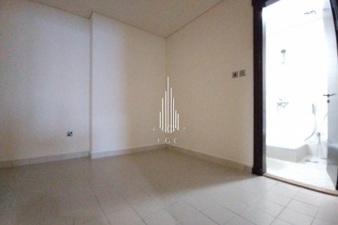 Apartman u Al Mina, Abu Dhabi, UAE 4 spavaćih soba, 306.6 m2 Br. 572848 - fotografija 4