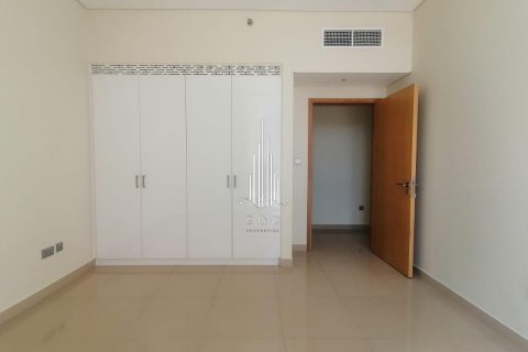Üürile anda korter asukohaga Al Khalidiya, Abu Dhabi, AÜE: 3 magamistoaga, 235.8 m² Nr 572824 - pilt 9