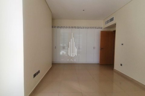 Üürile anda korter asukohaga Al Khalidiya, Abu Dhabi, AÜE: 3 magamistoaga, 235.8 m² Nr 572824 - pilt 14