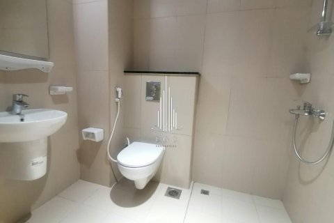 Üürile anda korter asukohaga Al Khalidiya, Abu Dhabi, AÜE: 3 magamistoaga, 235.8 m² Nr 572824 - pilt 22