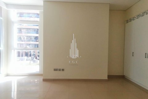 Üürile anda korter asukohaga Al Khalidiya, Abu Dhabi, AÜE: 3 magamistoaga, 235.8 m² Nr 572824 - pilt 5