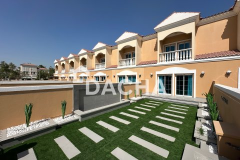Stadthaus zum Verkauf in Jumeirah Village Triangle, Dubai, VAE 2 Schlafzimmer, 152 m2 Nr. 706985 - Foto 26