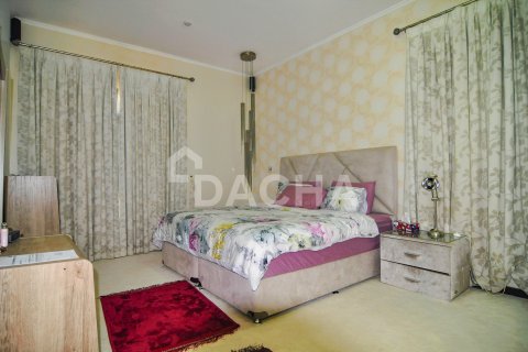 Apartamento en venta en Greens, Dubai, EAU 3 dormitorios, 192 m2 № 706991 - foto 20
