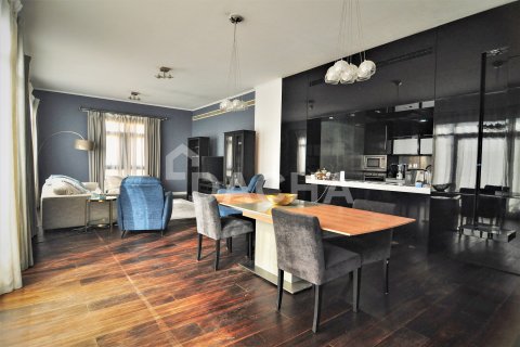 Apartamento en venta en Greens, Dubai, EAU 3 dormitorios, 192 m2 № 706991 - foto 3