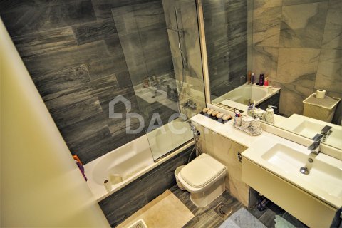 Apartamento en venta en Greens, Dubai, EAU 3 dormitorios, 192 m2 № 706991 - foto 14