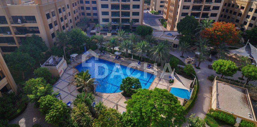 Apartamento en Greens, Dubai, EAU 3 dormitorios, 192 m² № 706991