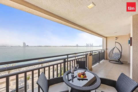 Apartment in Palm Jumeirah, Dubai, UAE 1 bedroom, 107.6 sq.m. № 738934