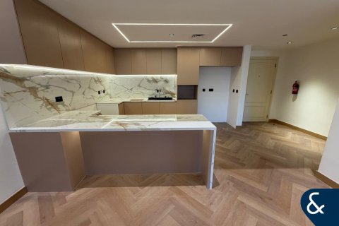 Apartment i Motor City, Dubai, UAE 2 soveværelser, 206 kvm № 685196