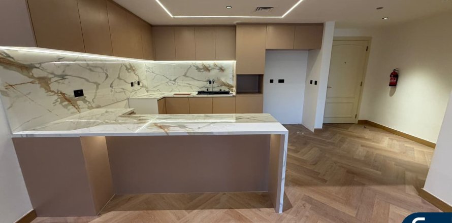 Korter asukohaga Motor City, Dubai, AÜE: 2 magamistoaga, 206 m² Nr 685196