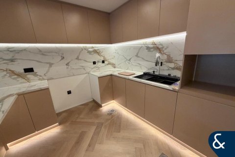 Üürile anda korter asukohaga Motor City, Dubai, AÜE: 2 magamistoaga, 206 m² Nr 685196 - pilt 5