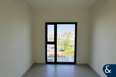 Снять в аренду виллу в Dubai South (Dubai World Central), Дубай, ОАЭ 3 спальни, 140м2, № 685192 - фото 10