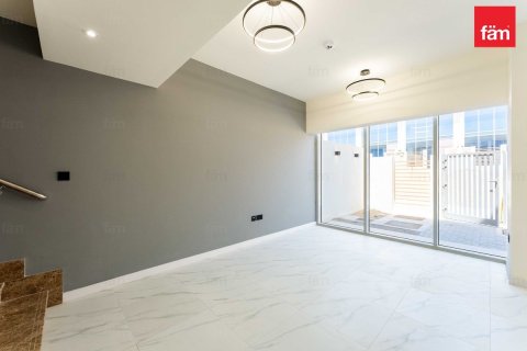 Shtëpi në qytet në Dubai, Emiratet e Bashkuara Arabe 2 dhoma gjumi, 79.3 m2. № 726828