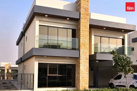Üürile anda villa asukohaga Dubai, AÜE: 7 magamistoaga, 439.9 m² Nr 726813 - pilt 13