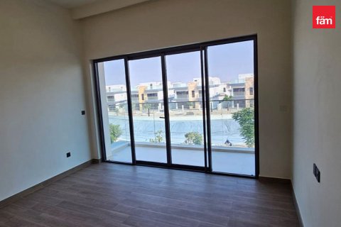 Üürile anda villa asukohaga Dubai, AÜE: 7 magamistoaga, 439.9 m² Nr 726813 - pilt 7