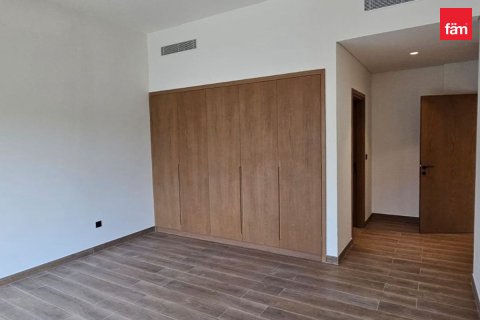 Üürile anda villa asukohaga Dubai, AÜE: 7 magamistoaga, 439.9 m² Nr 726813 - pilt 12