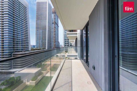 Lägenhet till försäljning i Dubai Harbour, Dubai, UAE 2 sovrum, 116.6 kvm Nr. 722672 - fotografi 9