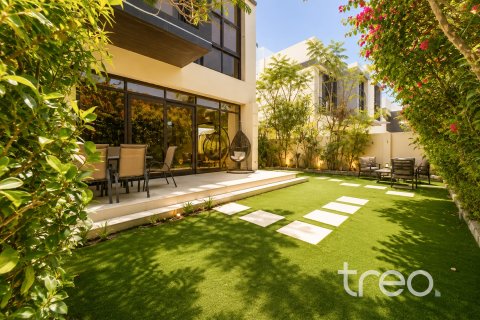 Kuća u nizu u DAMAC Hills (Akoya by DAMAC), Dubai, UAE 3 spavaćih soba, 335.1 m2 Br. 753658 - fotografija 15