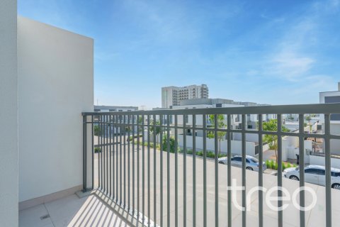 Al Furjan, Dubai, UAE의 판매용 타운하우스 침실 3개, 260.78제곱미터 번호 753659 - 사진 7