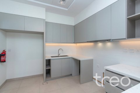 Al Furjan, Dubai, UAE의 판매용 타운하우스 침실 3개, 260.78제곱미터 번호 753659 - 사진 12