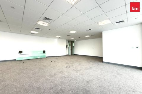 Biuro do wynajęcia w Umm Ramool, Dubai, ZEA 76 mkw., nr 760755 - zdjęcie 4