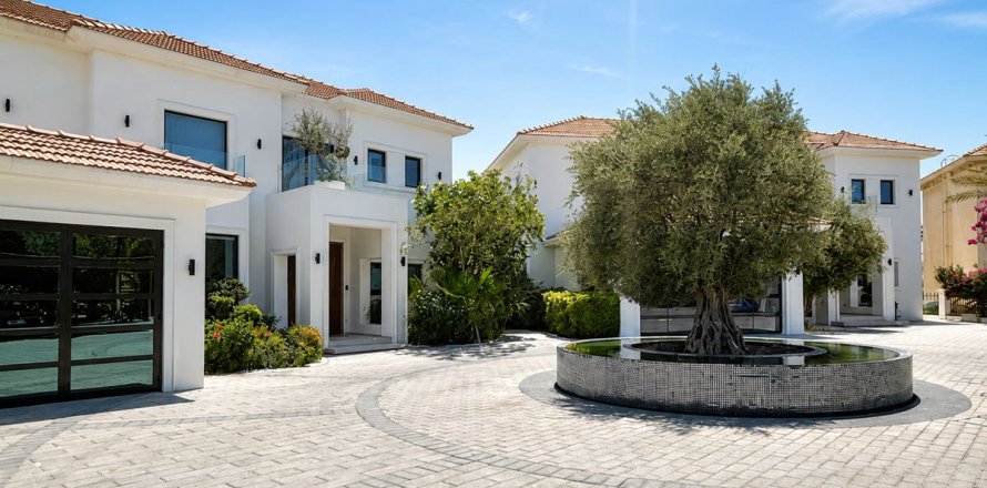 Villa a Jumeirah Islands, Dubai, EAU 7 camere da letto, 987.3 mq. № 760750