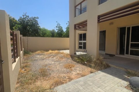 Kamienica na sprzedaż w Ras Al Khaimah, ZEA 3 sypialnie, 302 mkw., nr 734584 - zdjęcie 16