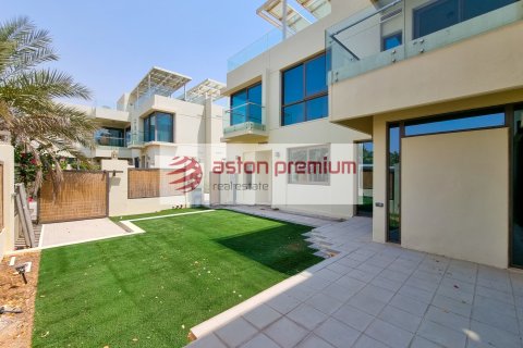 Huvila The Sustainable City, Dubai, Arabiemiraatit 4 makuuhuonetta, 353 m2 № 689585