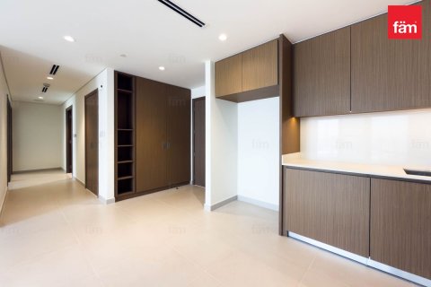 Apartment in Dubai, UAE 2 bedrooms, 95 sq.m. № 699877 - photo 4