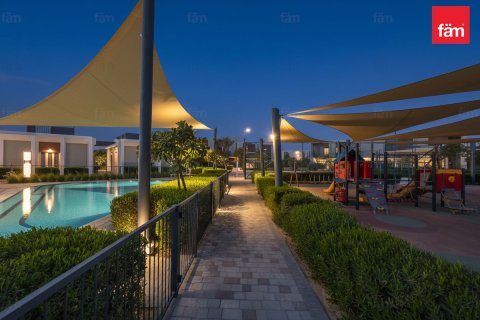 Rumah bandar di Dubai, UAE 3 bilik tidur, 180 meter persegi № 685959 - foto 10