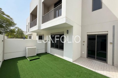 Řadový dům v Town Square, Dubai, SAE 3 ložnice, 188 m² Č.: 628367 - fotografie 1